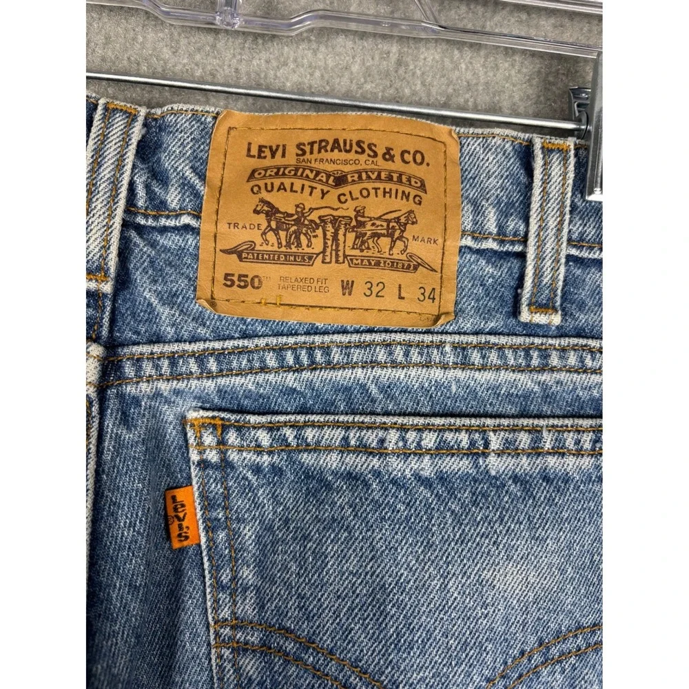 VTG‎ Levi's 550 Relaxed Fit Tapered Leg Orange Tab Jeans 32x33 Light Wash Blue